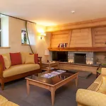 Lo Scoiattolo Courmayeur