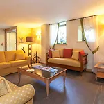Hotel Lo Scoiattolo 4*