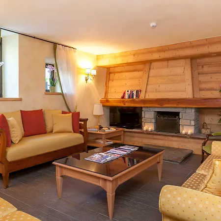 Lo Scoiattolo Courmayeur