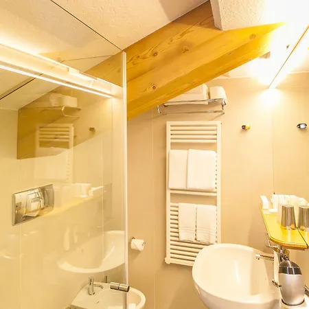 Lo Scoiattolo Courmayeur