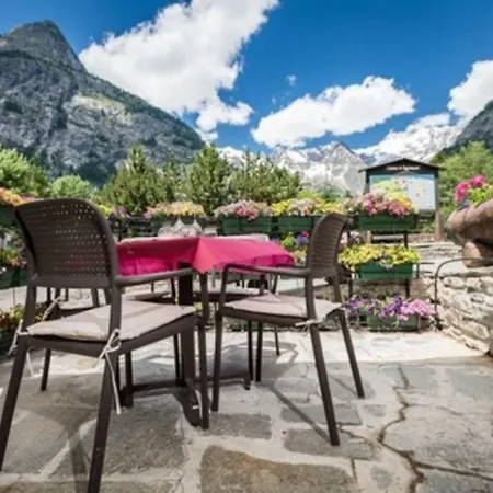 Lo Scoiattolo Szálloda