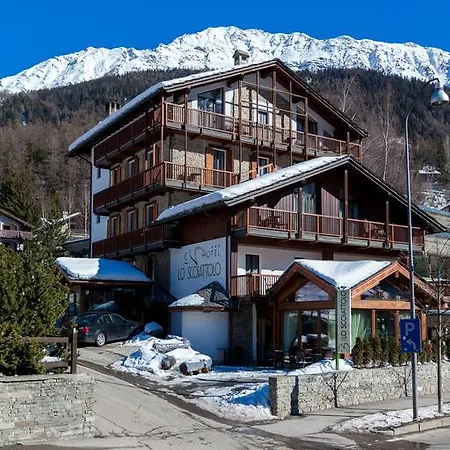 Lo Scoiattolo Szálloda Courmayeur