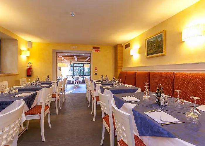 Lo Scoiattolo Ξενοδοχείο 4*