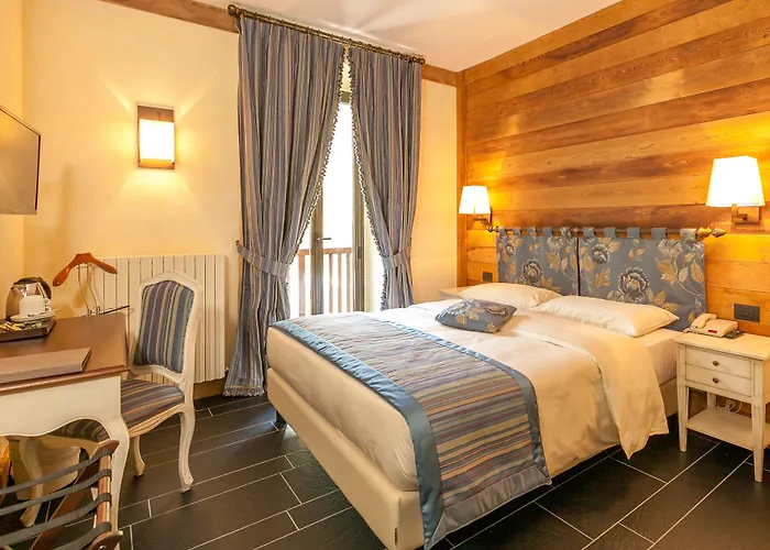 Ξενοδοχείο Lo Scoiattolo 4*