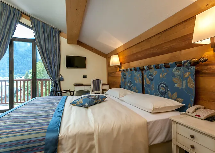 Hotel Lo Scoiattolo Courmayeur