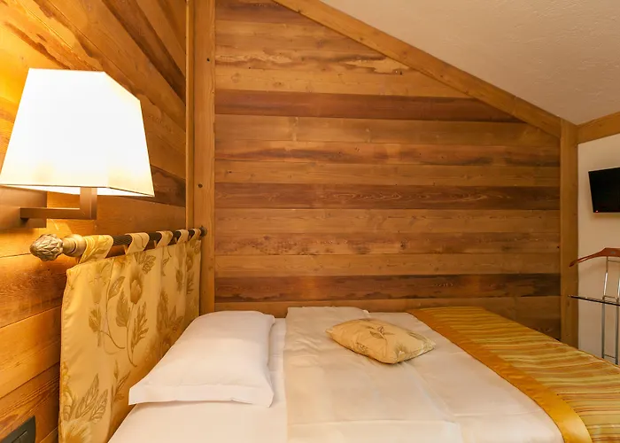 Lo Scoiattolo Ξενοδοχείο 4*