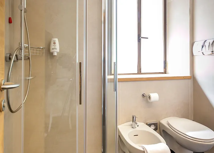 Lo Scoiattolo 4* Κουρμαγιέρ