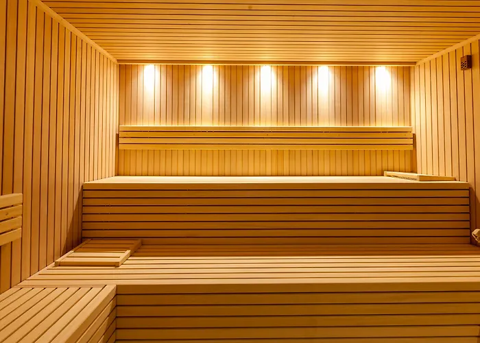 Ξενοδοχείο Lo Scoiattolo 4*